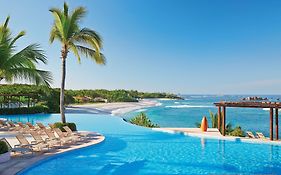 Four Seasons Resort Punta Mita